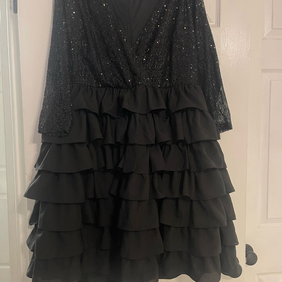 Wayward Fancies Sequined Crepe Ruffle Tier Dress - Never Worn! No tags. - Picture 7 of 11